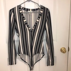 Long sleeve body suit